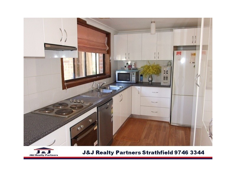 19 Cashel Crr, Killarney Heights NSW 2087