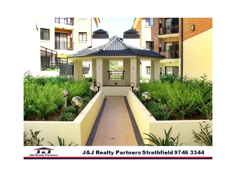 20/35-37 Crn Beatrice & Harrow Sts, Auburn NSW 2144