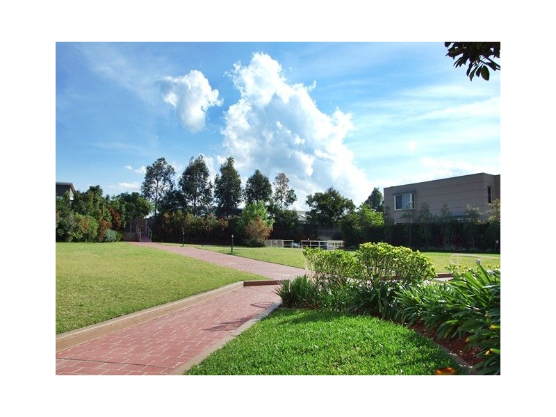 25/18 Day St North, Newington NSW 2127