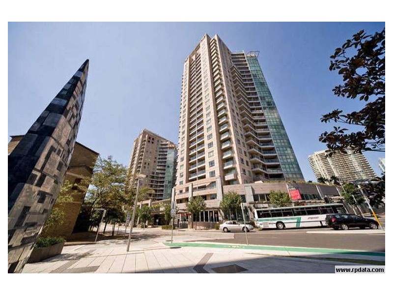 2B Help St, Chatswood NSW 2067