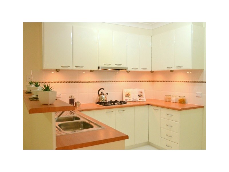 2/8 Hornsey Rd, Homebush West NSW 2140