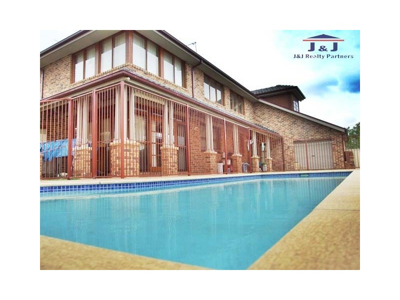 12 Cascade Ave, Glenmore Park NSW 2745