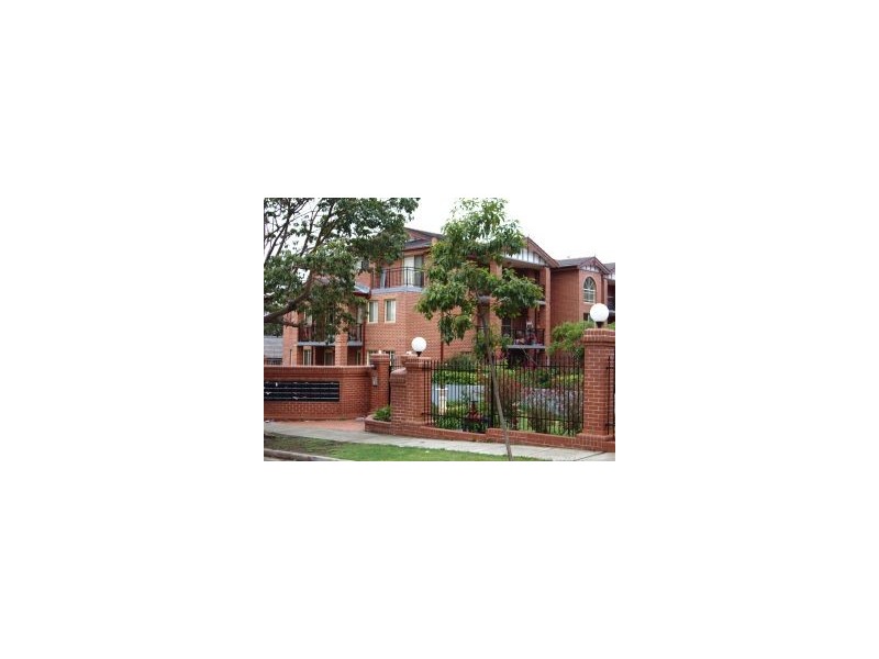 16/8 Hornsey Rd, Homebush West NSW 2140