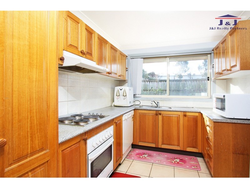 8/82 Wellington St, Chester Hill NSW 2162