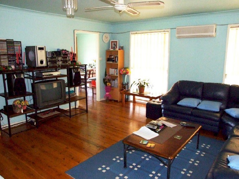 79 Pollock Ave, Wyong NSW 2259