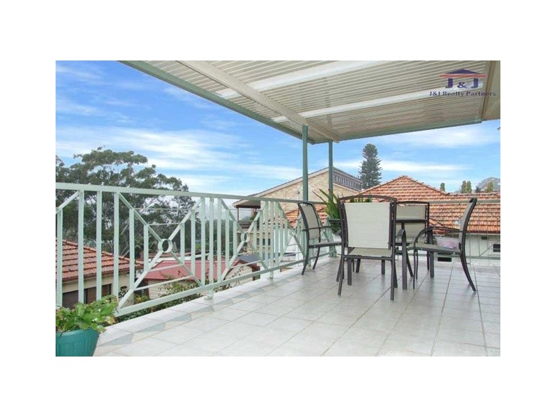 52 Pellisier Rd, Putney NSW 2112