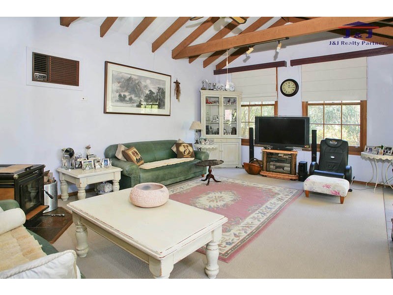 143 North Rd, Eastwood NSW 2122