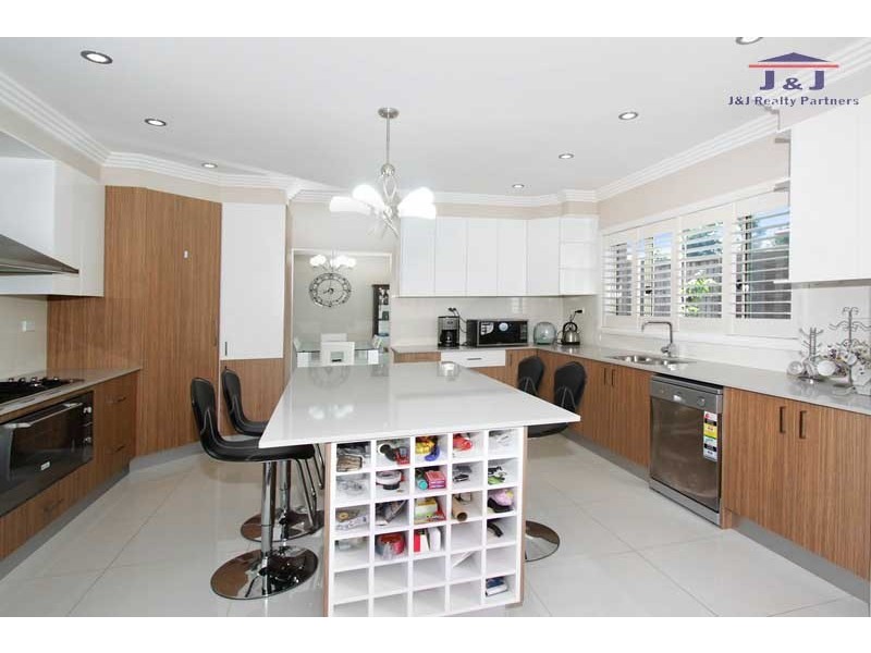 32 Seymour Way, Kellyville NSW 2155