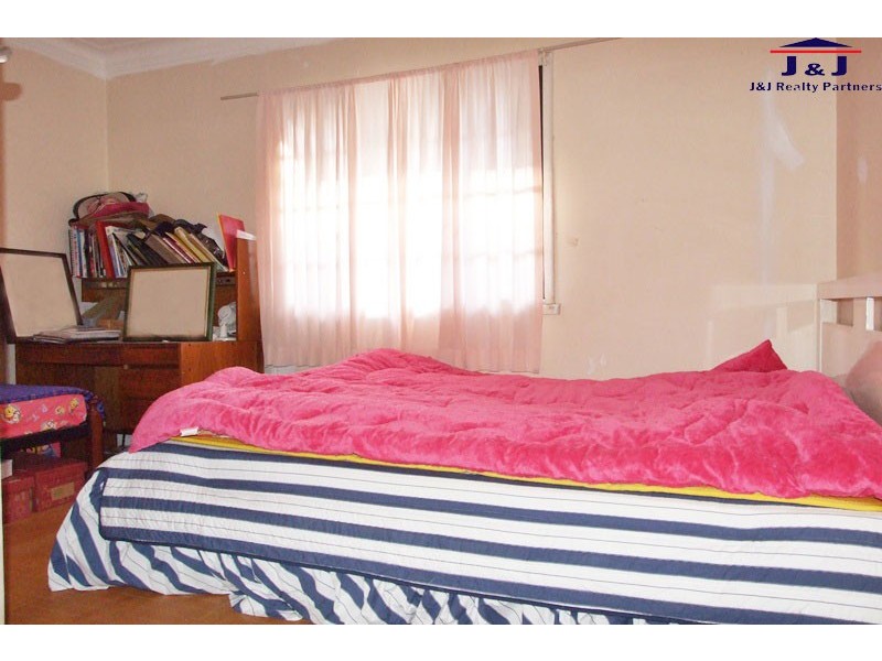 68 Carnarvon St, Silverwater NSW 2128