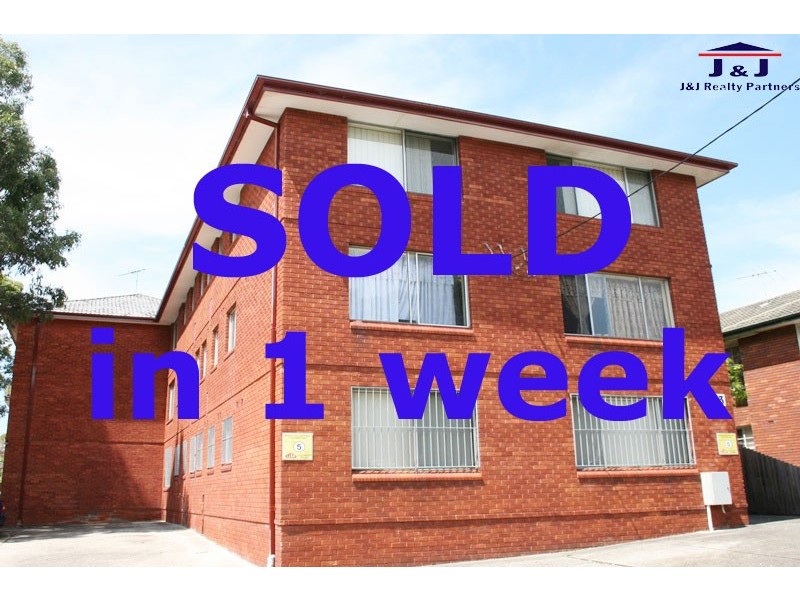 7/13 Second Ave, Campsie NSW 2194