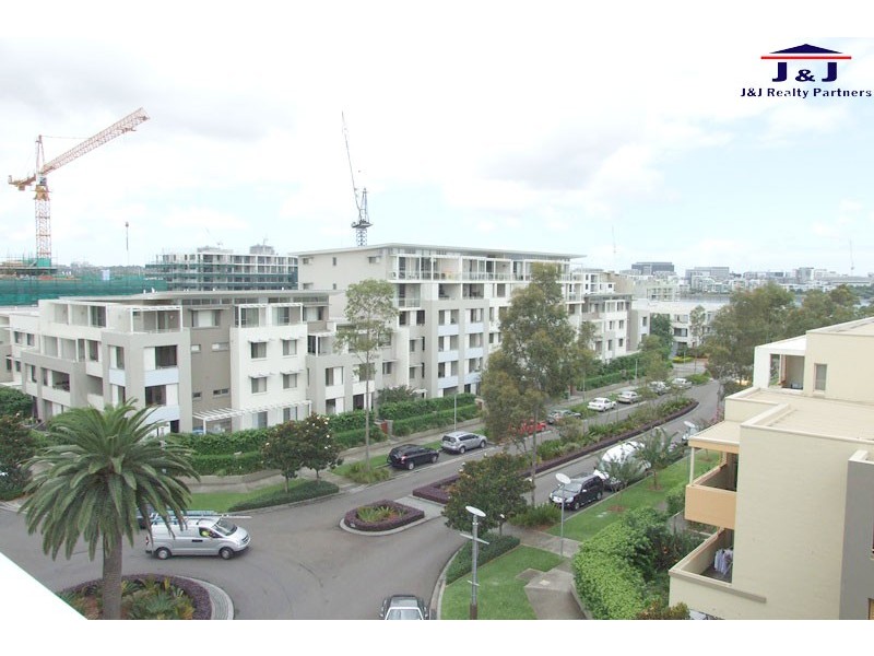 606/37 Amalfi Dr, Wentworth Point NSW 2127