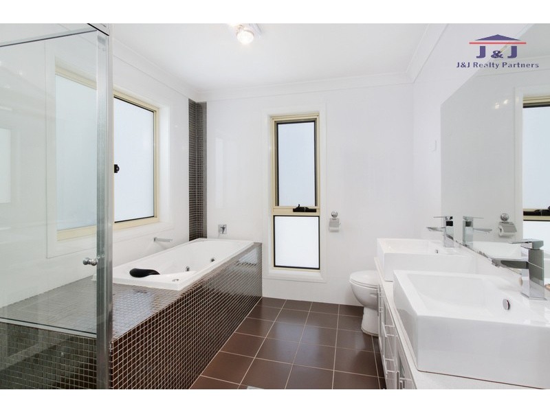 32 Seymour Way, Kellyville Ridge NSW 2155