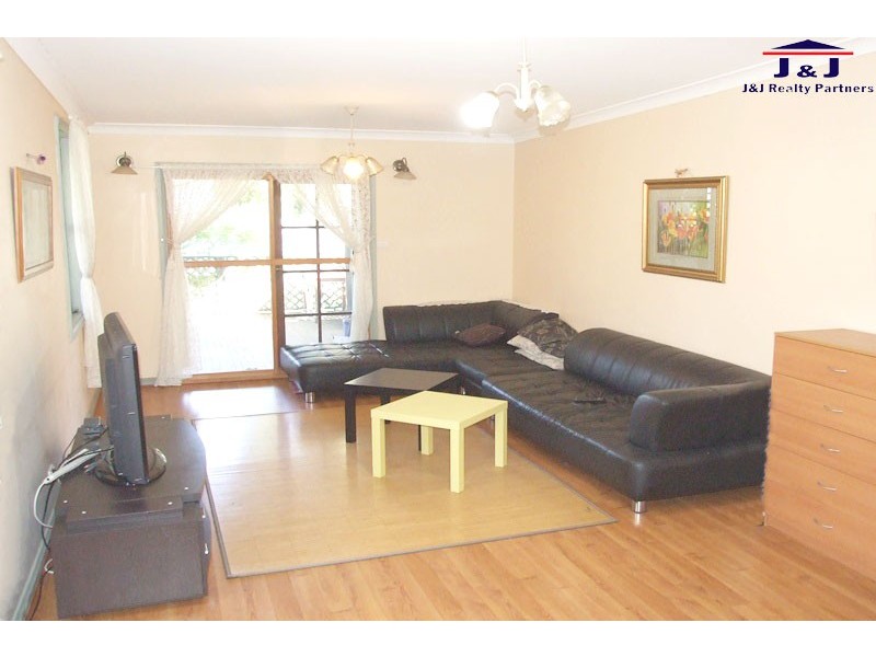 40 Cambridge St, Berala NSW 2141