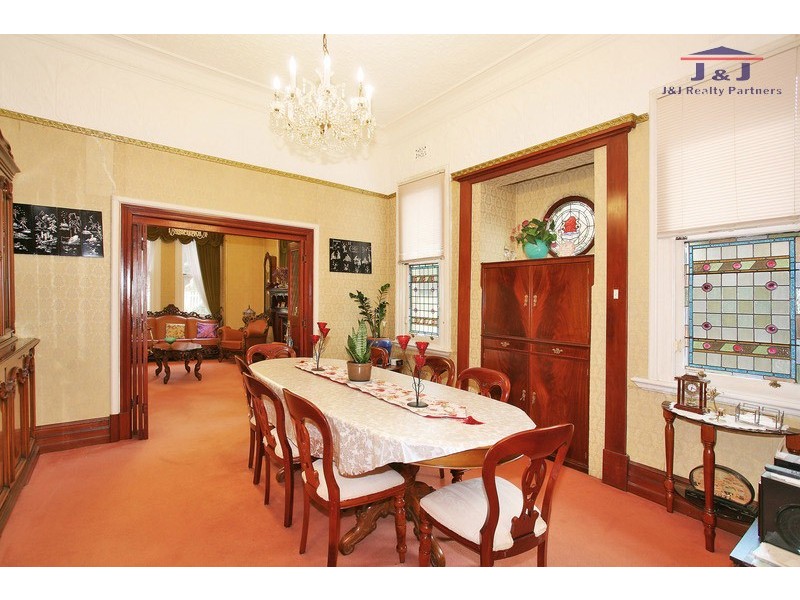 7 Jersey Rd, Strathfield NSW 2135