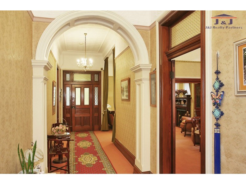 7 Jersey Rd, Strathfield NSW 2135