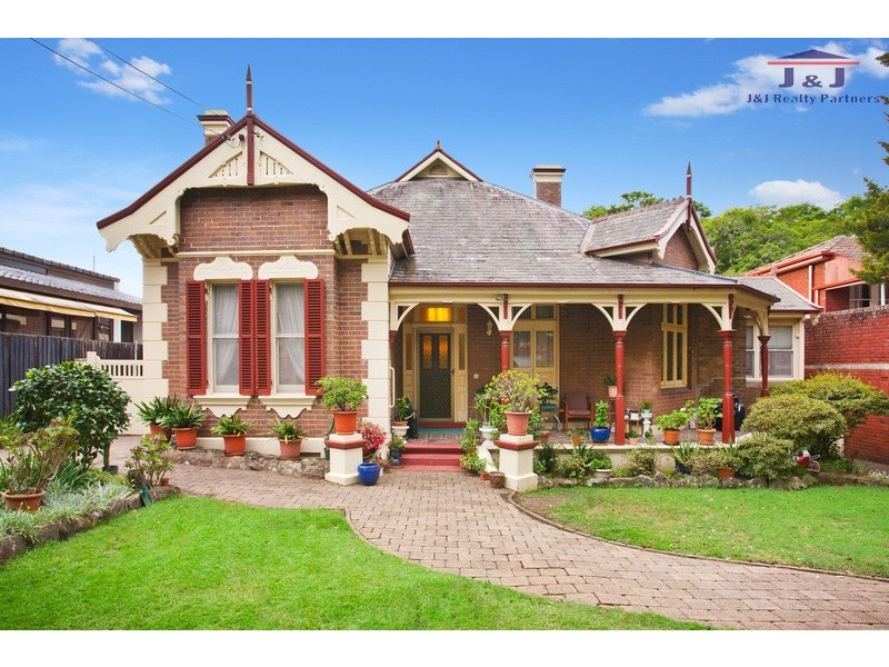 7 Jersey Rd, Strathfield NSW 2135