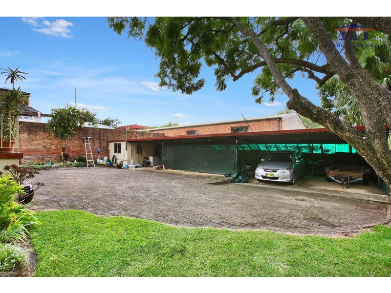 7 Jersey Rd, Strathfield NSW 2135