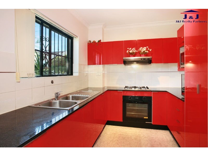 4/37 Browning St, Campsie NSW 2194