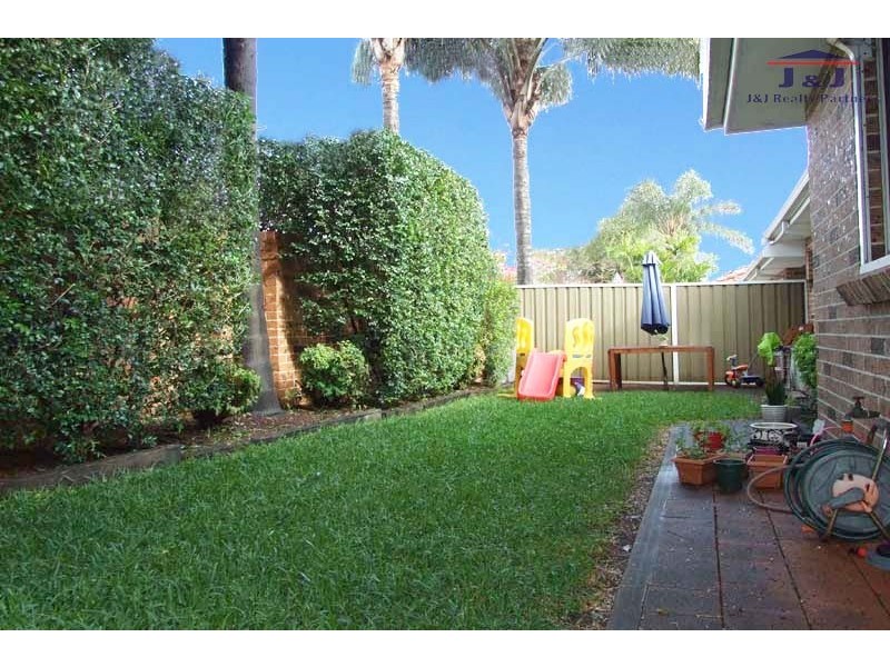 1/100 Kissing Point Rd, Dundas NSW 2117