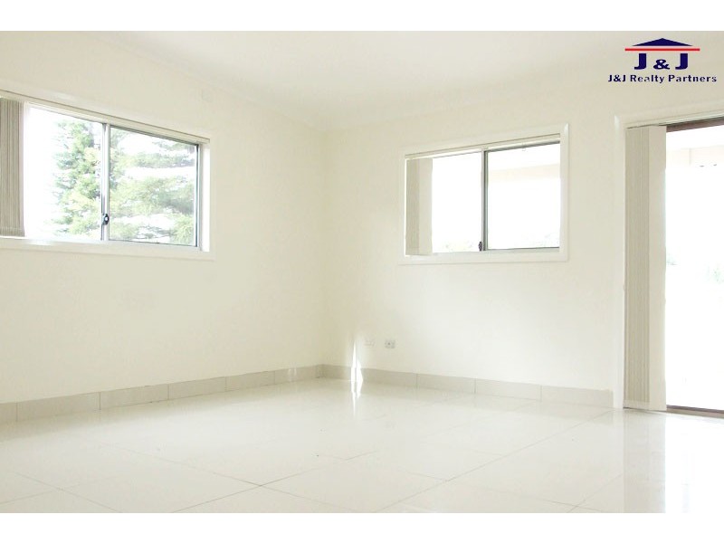 30 Bazentin St, Belfield NSW 2191