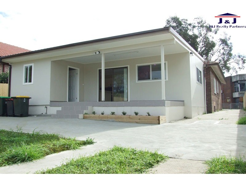 30 Bazentin St, Belfield NSW 2191