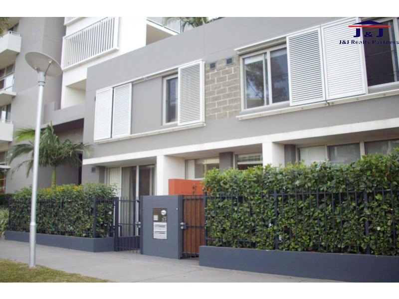 12 Amalfi Dr, Wentworth Point NSW 2127