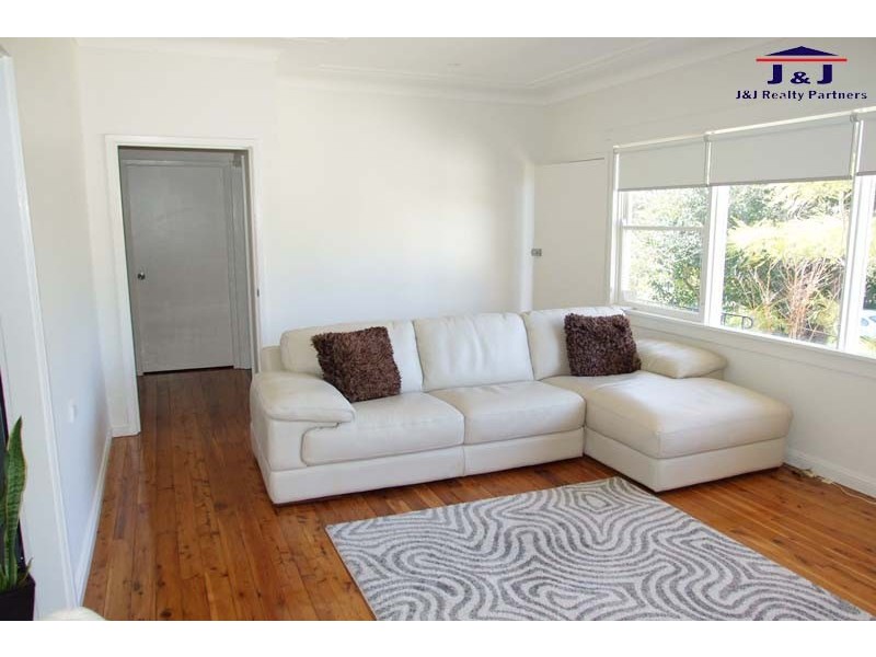 14 Funda Cre, Lalor Park NSW 2147