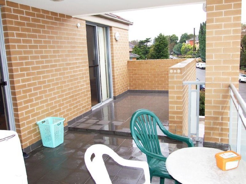 16/10 Ethel St, Eastwood NSW 2122