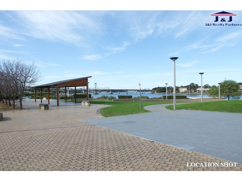 26/2 Bay Dr, Meadowbank NSW 2114