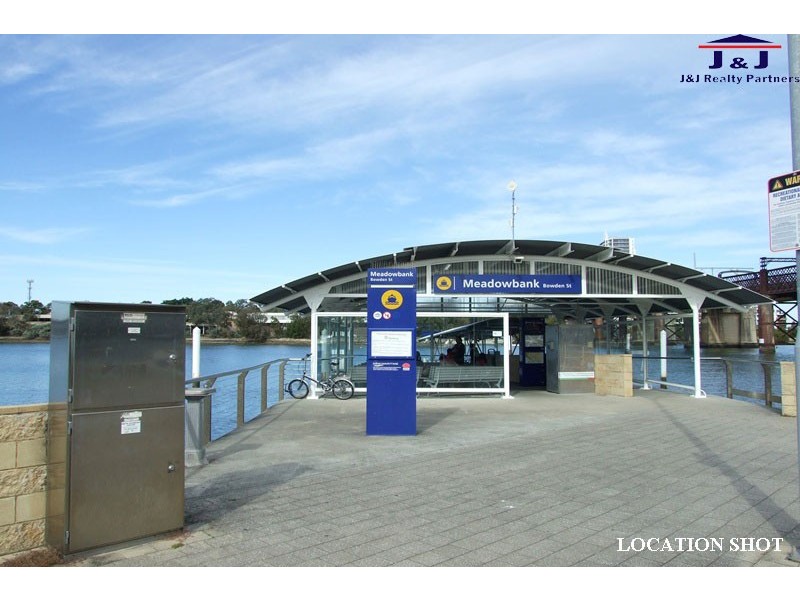 26/2 Bay Dr, Meadowbank NSW 2114