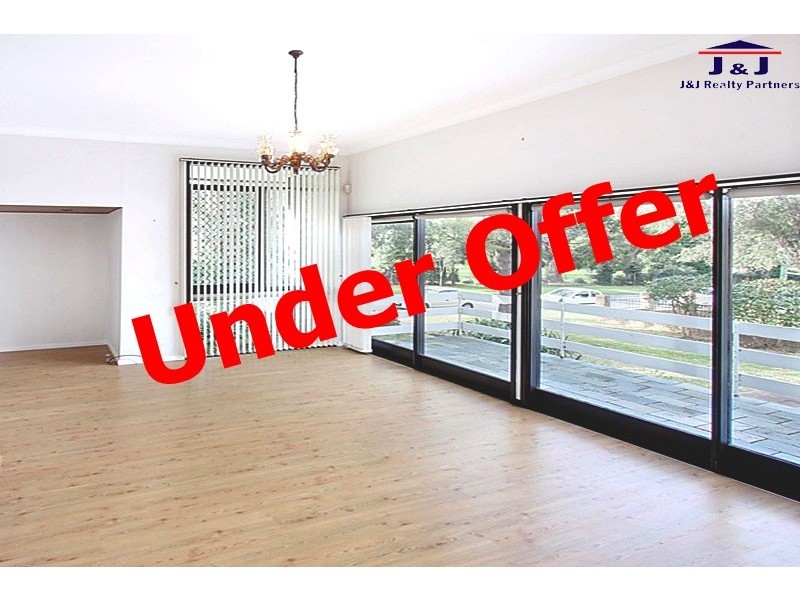 1/10 Greens Ave, Oatlands NSW 2117