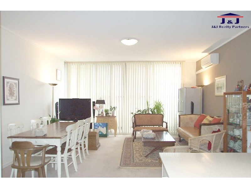 606/37 Amalfi Dr, Wentworth Point NSW 2127