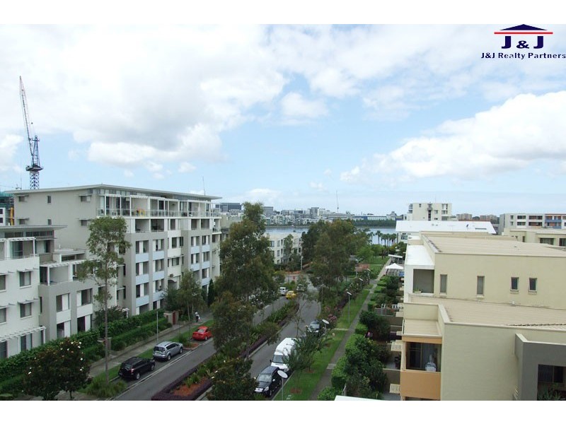 606/37 Amalfi Dr, Wentworth Point NSW 2127