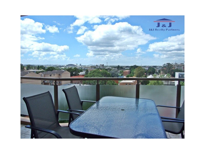 190/2 Macquarie Rd, Auburn NSW 2144