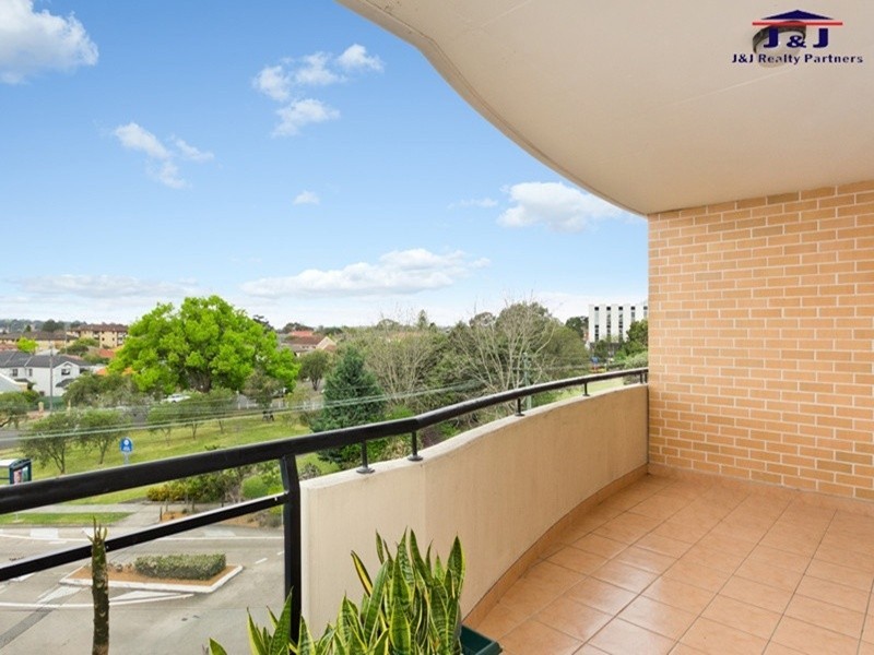 421/62 Beamish St, Campsie NSW 2194