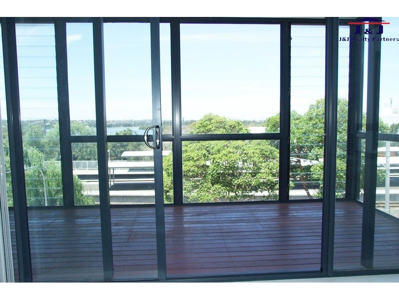 301/18 Walker St, Rhodes NSW 2138