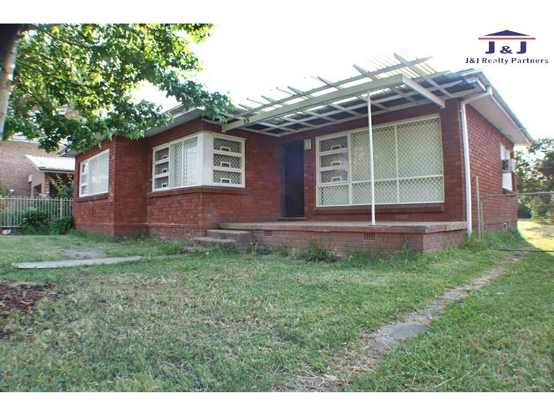 55 Wattle Ave, North St Marys NSW 2760