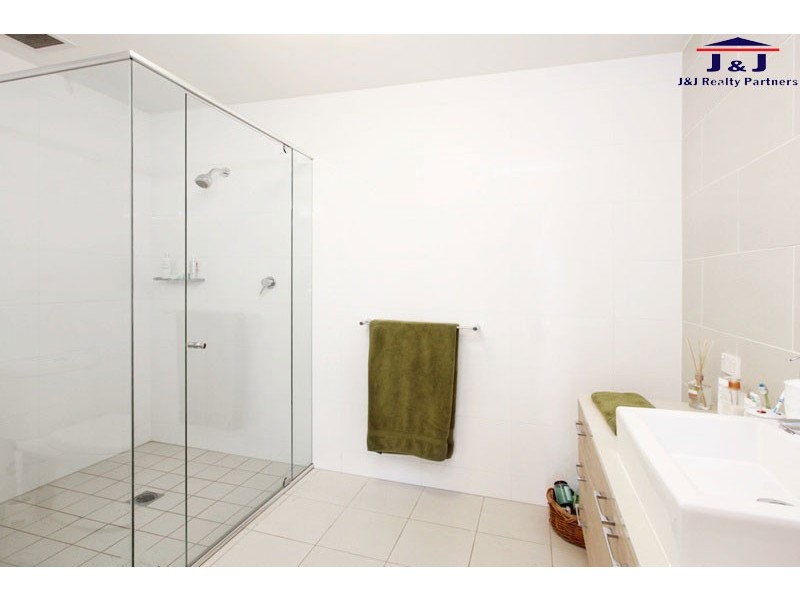 40/1 Juniper Dr, Breakfast Point NSW 2137