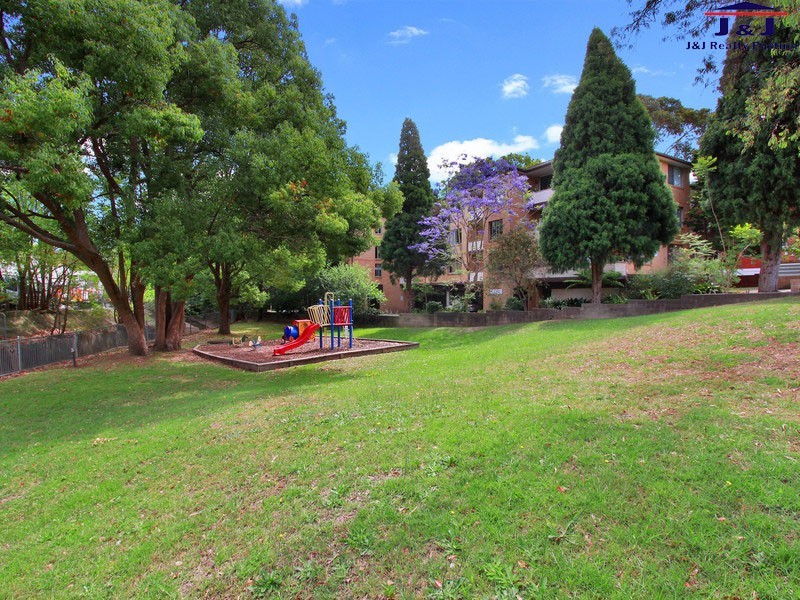 15/2 Union St, Meadowbank NSW 2114