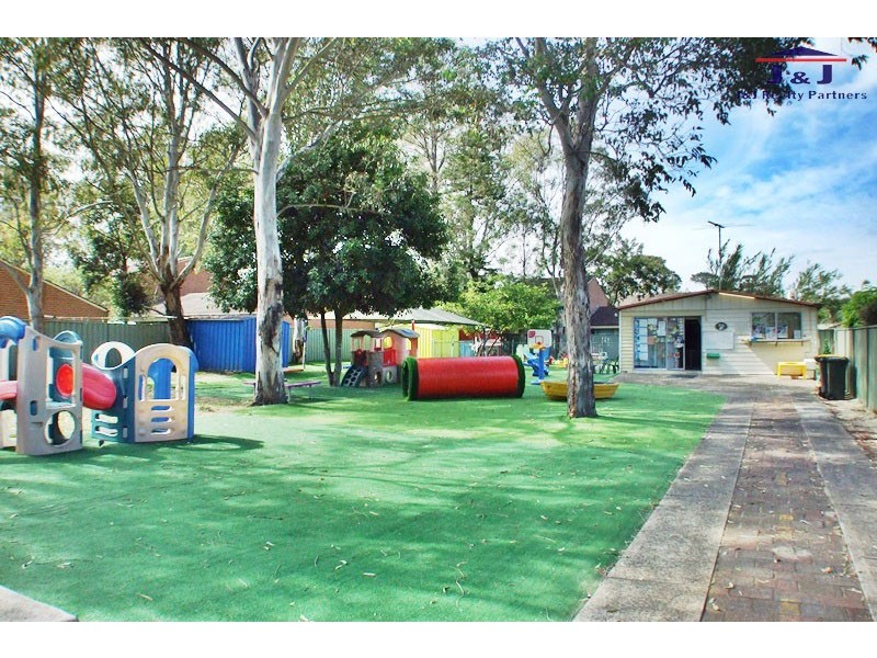 Macquarie Fields NSW 2564