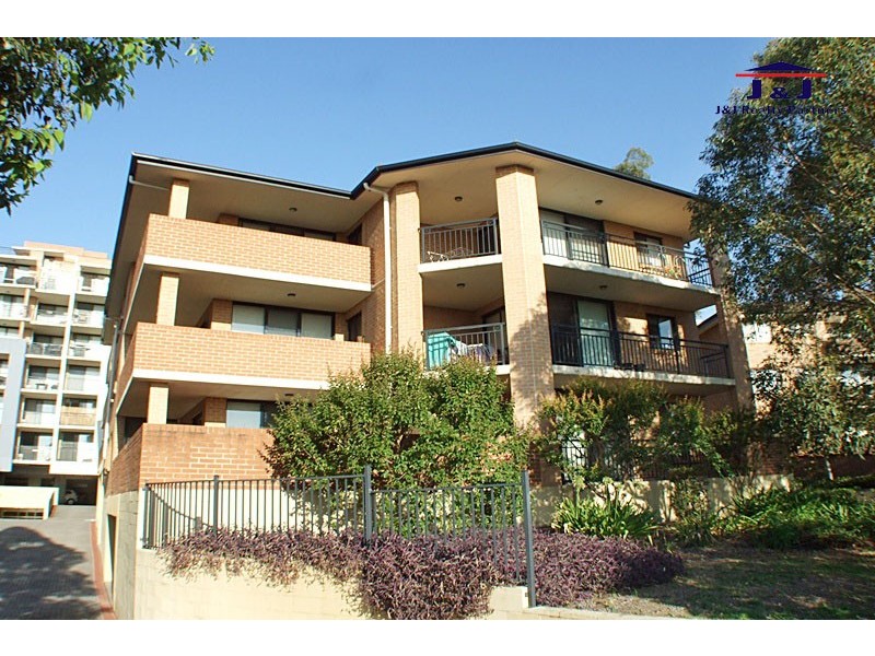 208/19-21 Good St, Parramatta NSW 2150