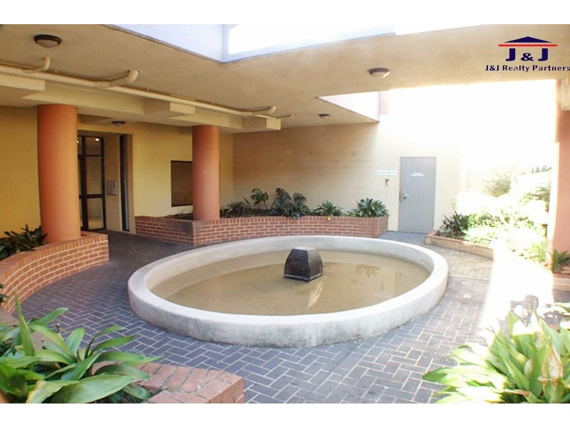 208/19-21 Good St, Parramatta NSW 2150