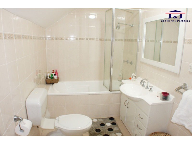 16/33-35 Eastbourne Rd, Homebush West NSW 2140