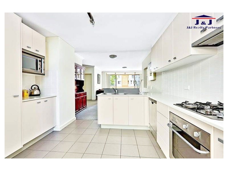 205/4 Stromboli St, Wentworth Point NSW 2127