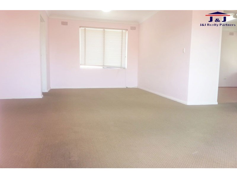 4/5 Rome St, Canterbury NSW 2193