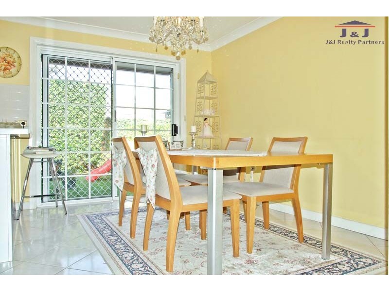 1/100 Kissing Point Rd, Dundas NSW 2117