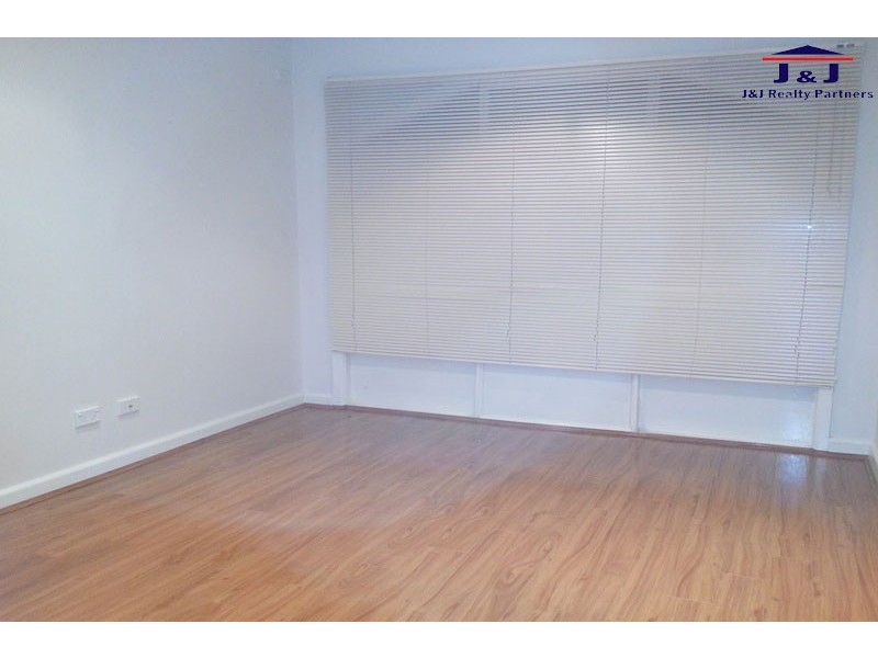 2 Lynstock Ave, Castle Hill NSW 2154