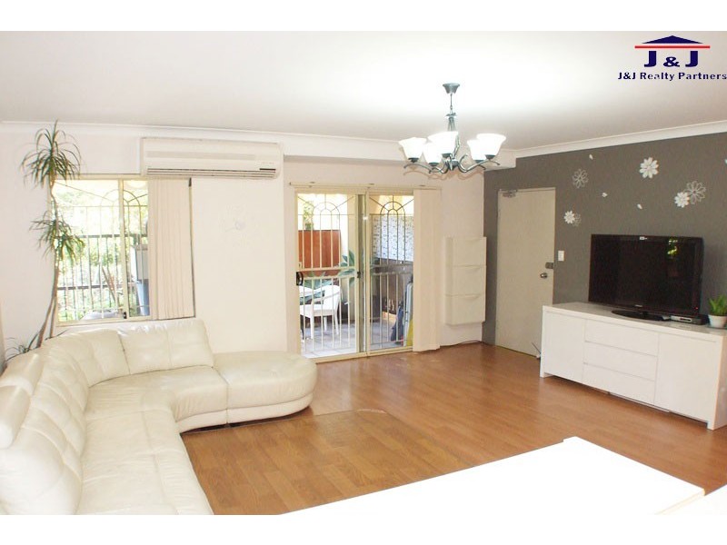 23/7-11 Bridge St, Homebush NSW 2140