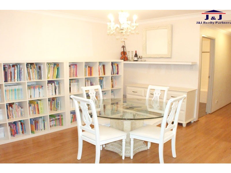 23/7-11 Bridge St, Homebush NSW 2140