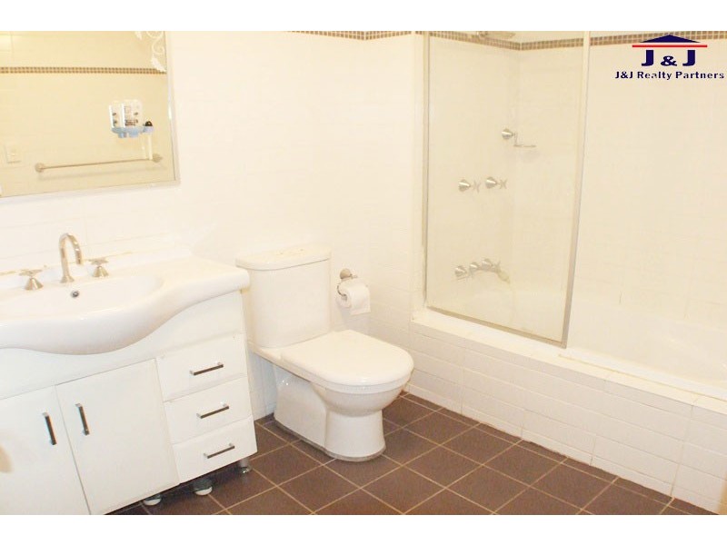 23/7-11 Bridge St, Homebush NSW 2140